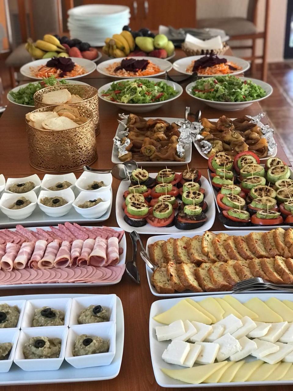 Pensiunea Vanatorul 바틀돌니 외부 사진